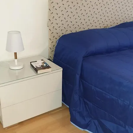 דירה Casa Piazza Italia קליארי